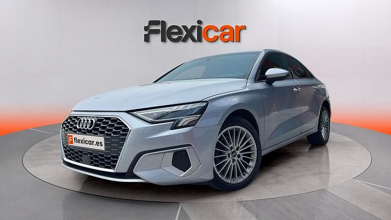 Usado Audi A3 Premium 116 CV (85 kW) 2022 Gris Berlina