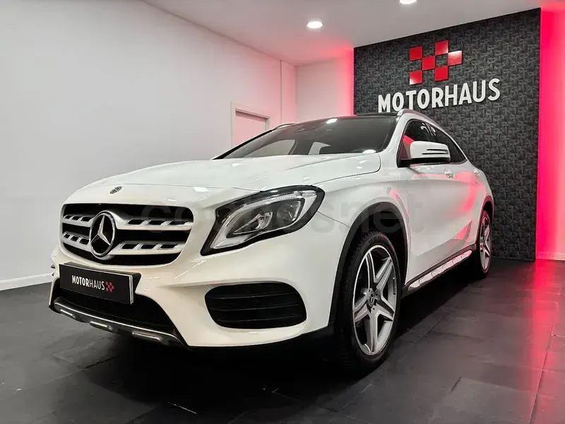 Usado Mercedes GLA200 136 CV (100 kW) 2018 Gris / plata SUV