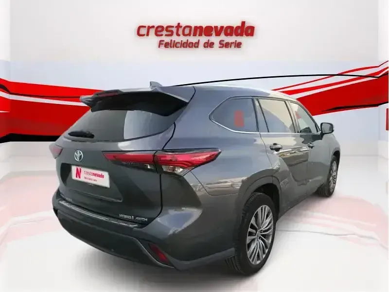 Usado Toyota Highlander Advance 190 CV (139 kW) 2022 Gris SUV