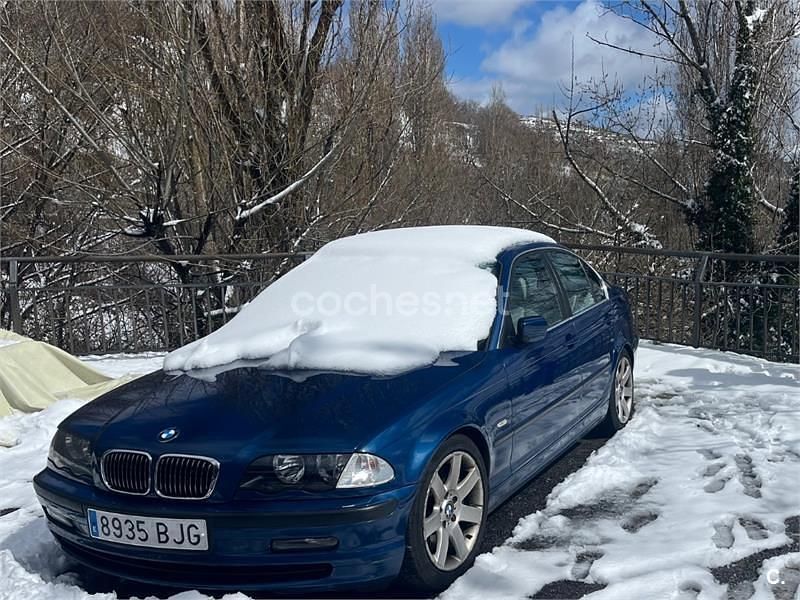 Azul Usado 2001 BMW 330 Berlina | 6000 € (Precio justo) - Imagen 1/4