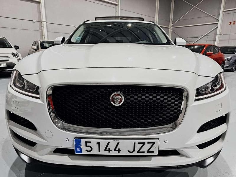 Usado Jaguar F-Pace Portfolio 180 CV (132 kW) 2017 Blanco SUV