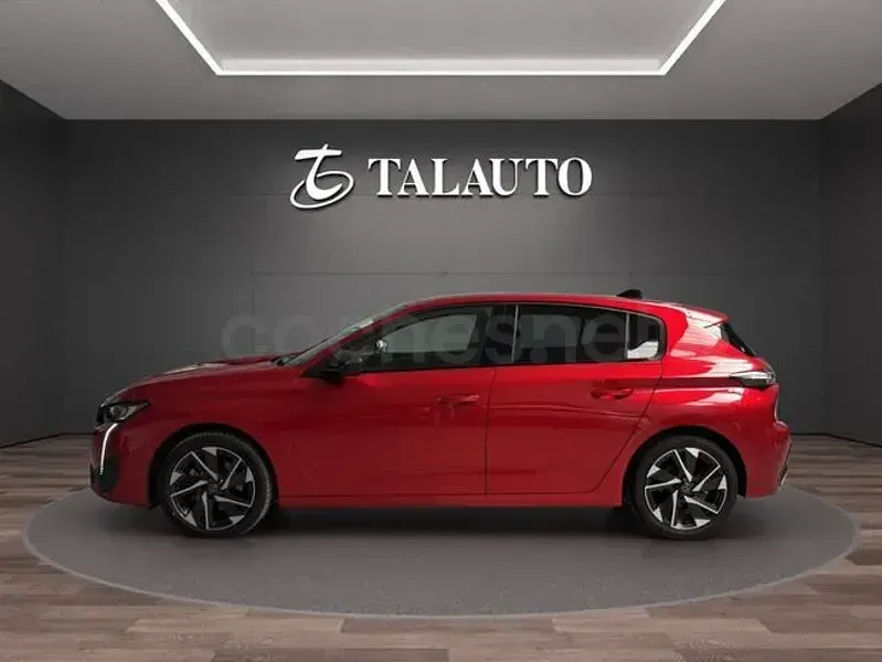 Usado Peugeot 308 Allure 130 CV (95 kW) 2024 Rojo Berlina