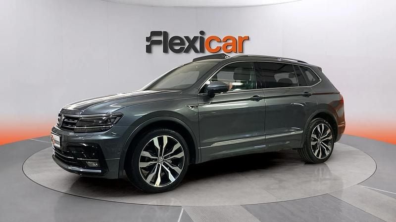 Usado VW Tiguan Allspace Sportline 150 CV (110 kW) 2019 Gris SUV