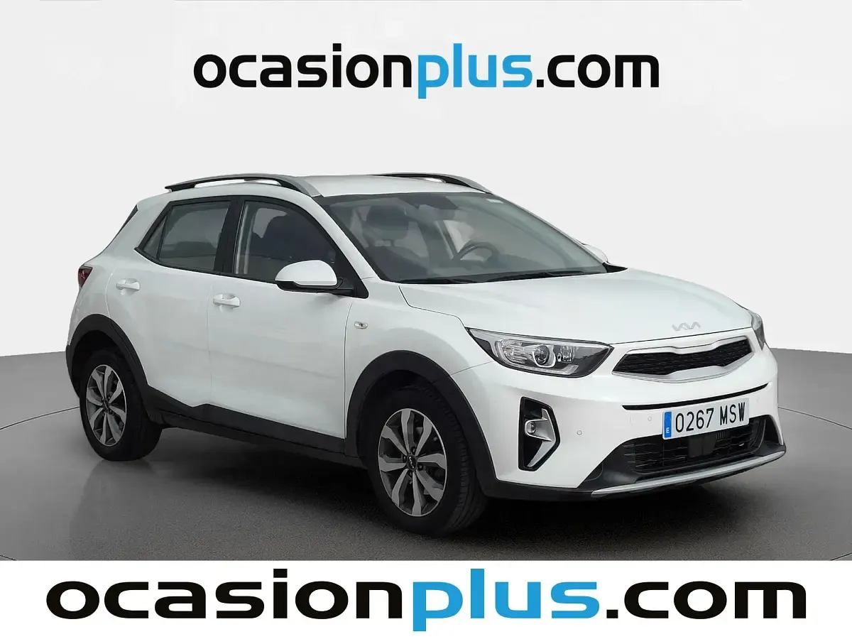 Usado Kia Stonic 101 CV (74 kW) 2024 Blanco SUV