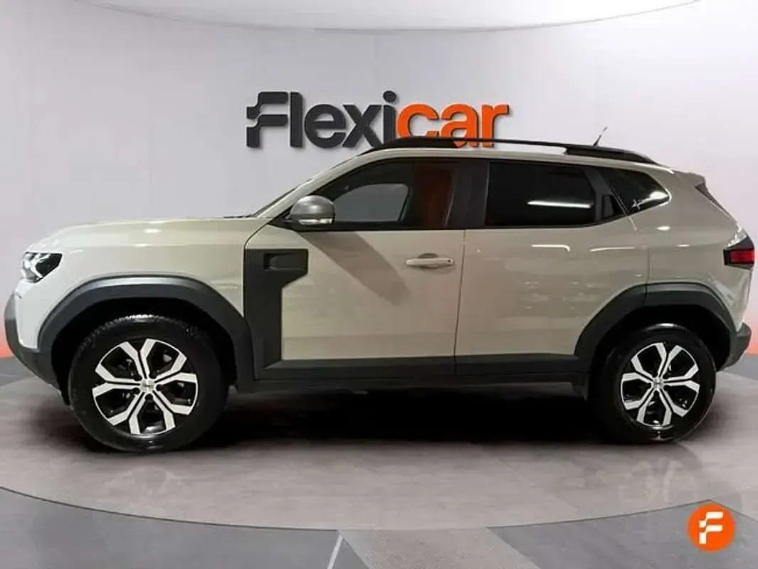 Usado Dacia Duster Expression 131 CV (96 kW) 2024 Beige SUV