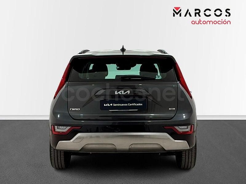 Nuevo Kia Niro 129 CV (94 kW) 2025 Gris / plata SUV