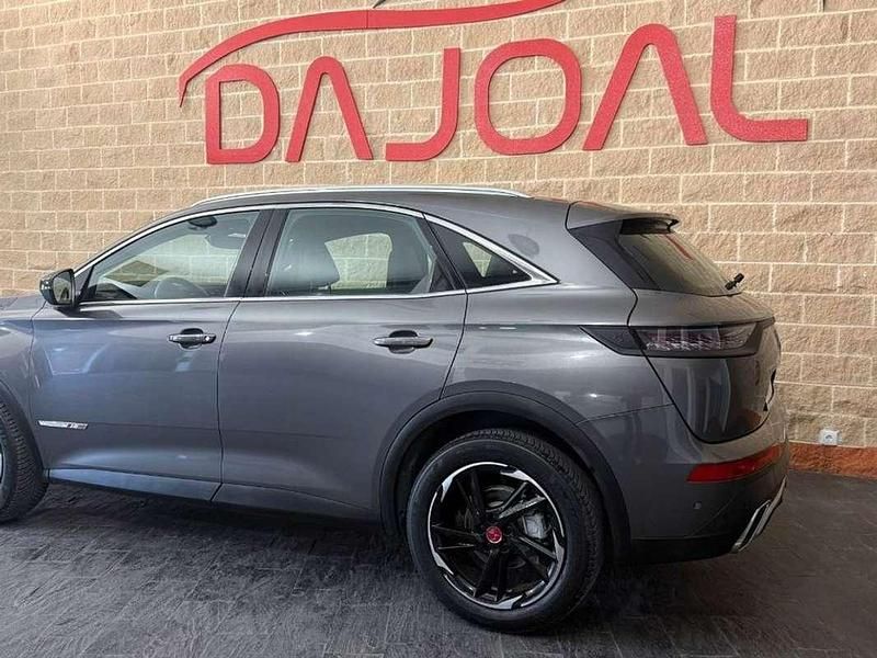 Usado DS Automobiles DS7 Crossback 180 CV (132 kW) 2018 Gris / plata SUV