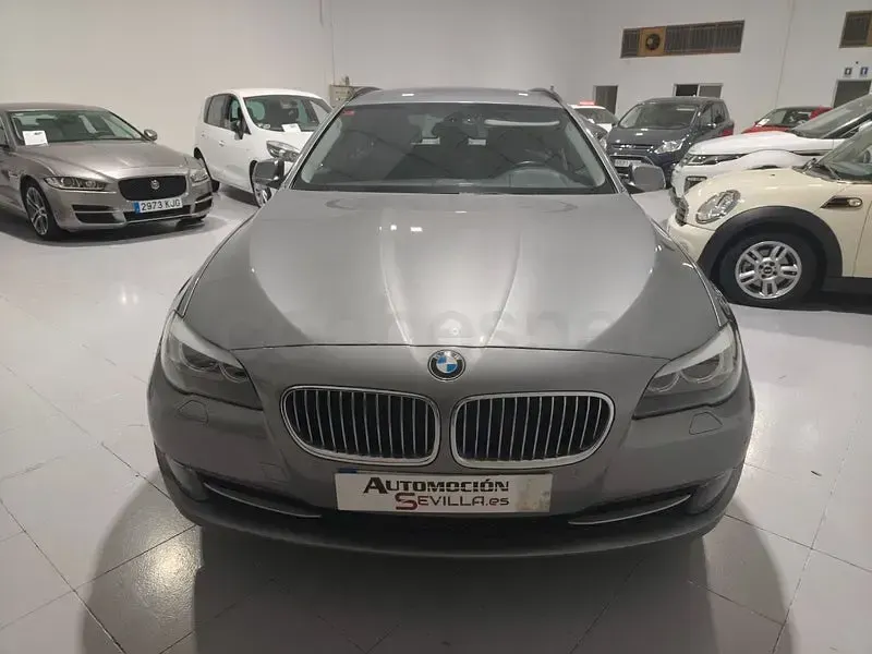 Usado BMW 520 184 CV (135 kW) 2012 Gris / plata Familiar