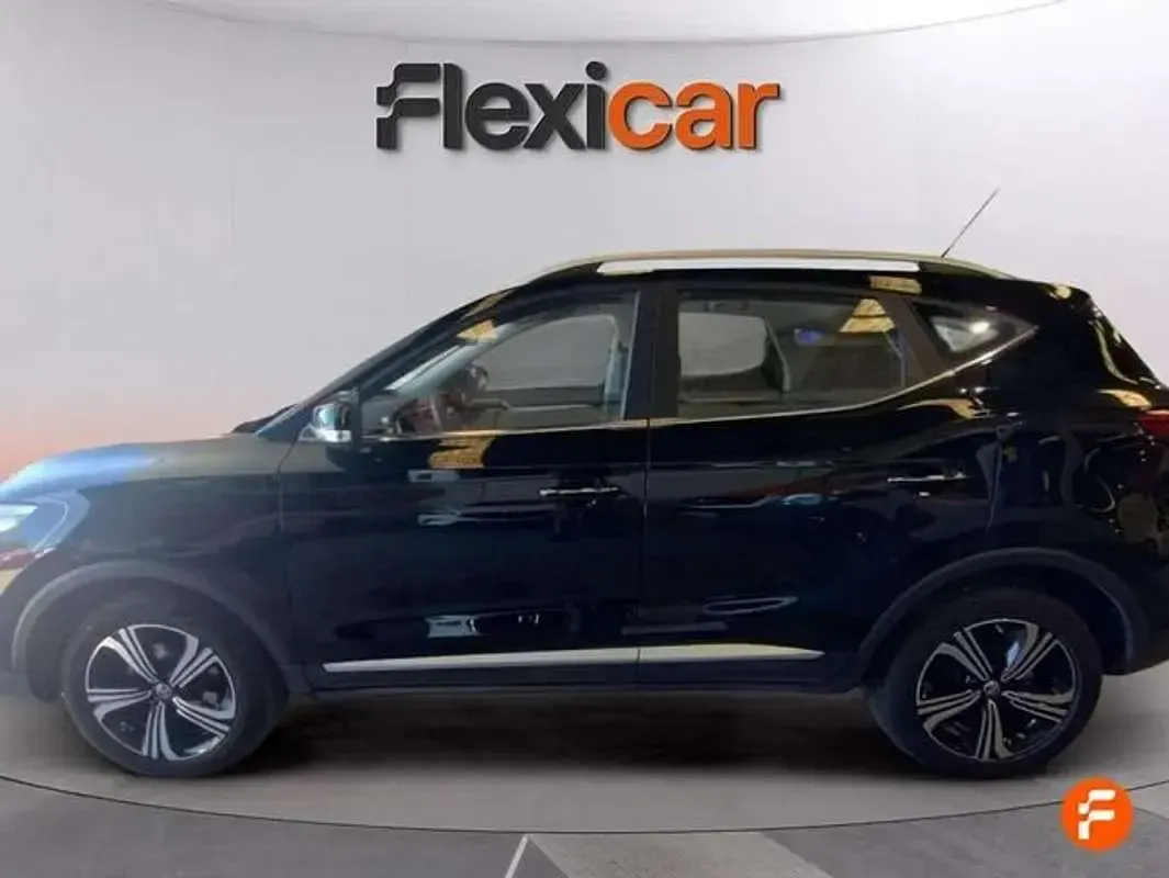 Usado MG ZS Comfort 106 HP (77 kW) 2024 Preto SUV