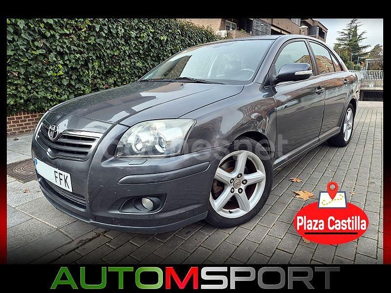 Gris / plata Usado 2006 Toyota Avensis Executive Berlina | 5500 € (Caro) - Imagen 1/4