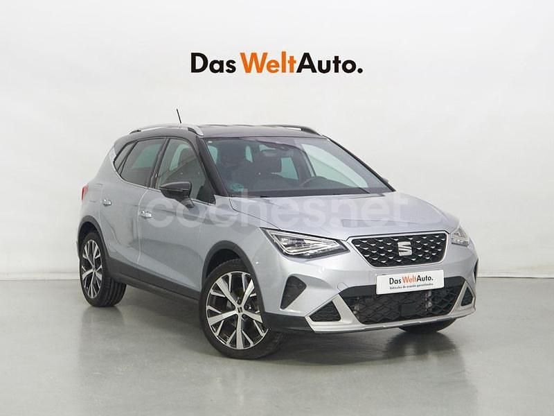 Gris plata Usado 2023 Seat Arona Xperience SUV | 19.900 € (Precio justo) - Imagen 1/4