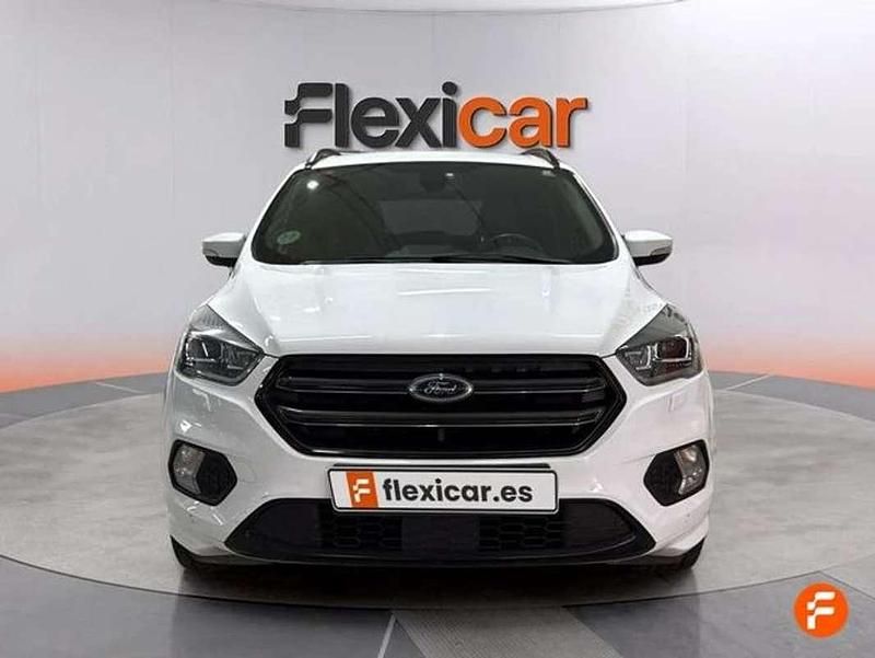 Usado Ford Kuga ST-Line 120 CV (88 kW) 2019 Blanco SUV