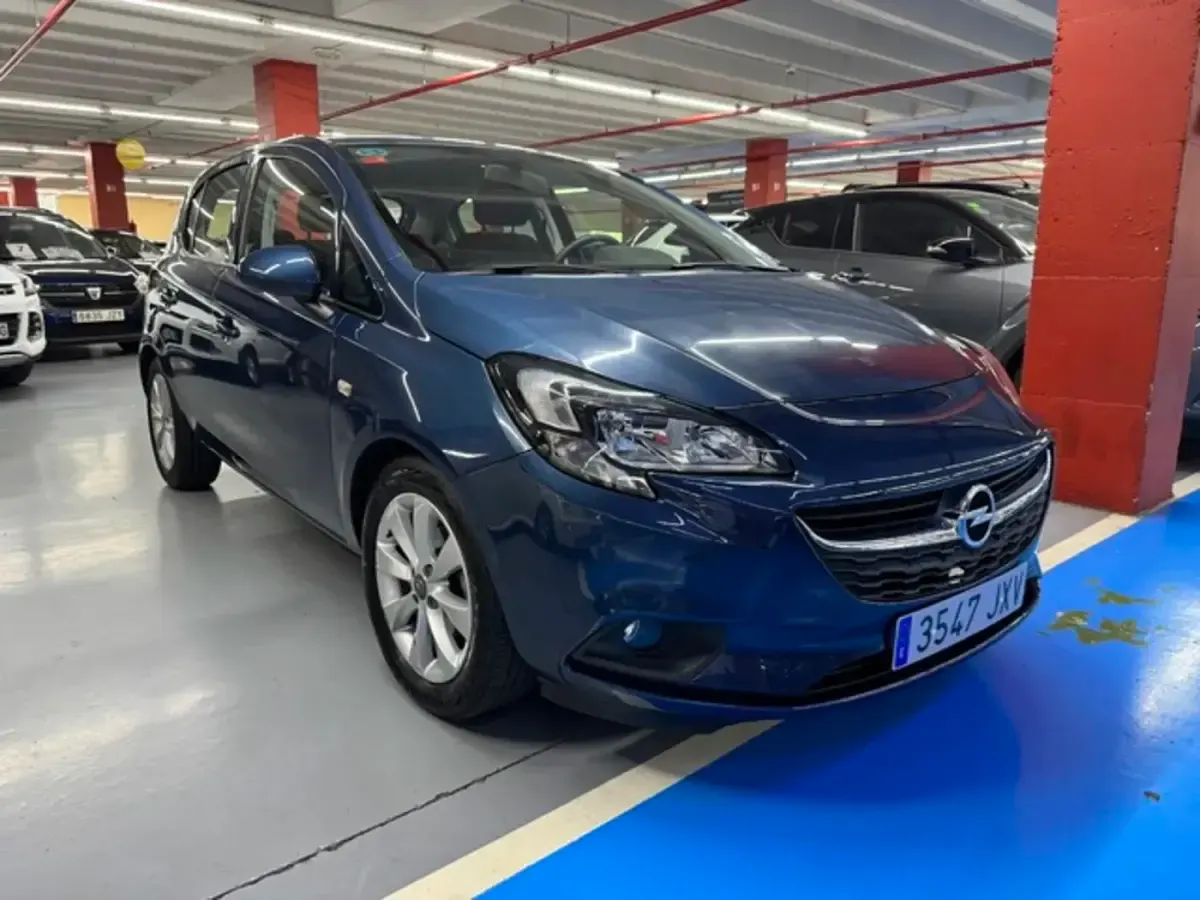 Usado Opel Corsa Selective 90 CV (66 kW) 2017 Azul Utilitario