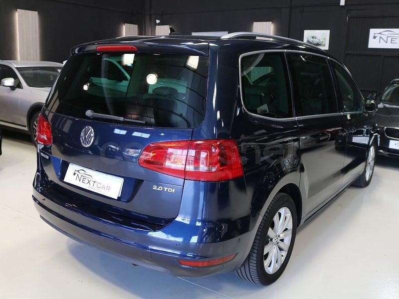 Usado VW Sharan Sport 177 CV (130 kW) 2015 Azul Monovolumen