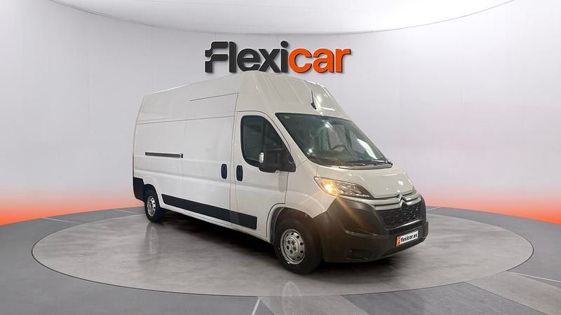 Usado Citroën Jumper 140 CV (102 kW) 2022 Blanco Monovolumen