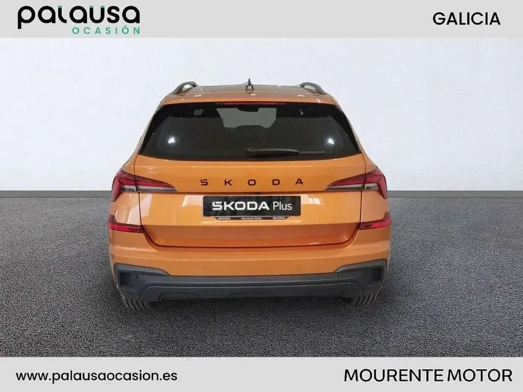 Usado Skoda Kamiq Sport 116 CV (85 kW) 2025 Naranja SUV