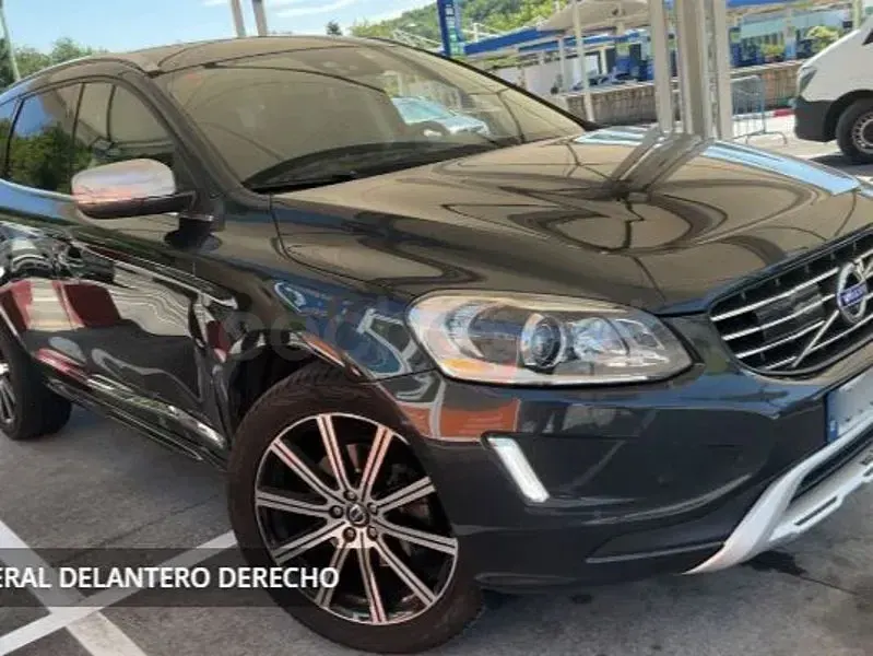Usado Volvo XC60 Summum 181 CV (133 kW) 2014 Negro SUV