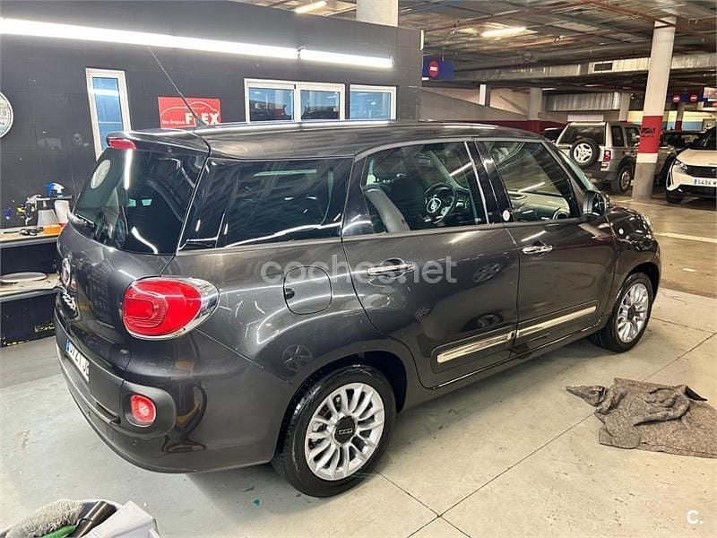 Usado Fiat 500L Living 85 CV (62 kW) 2014 Gris / plata Monovolumen