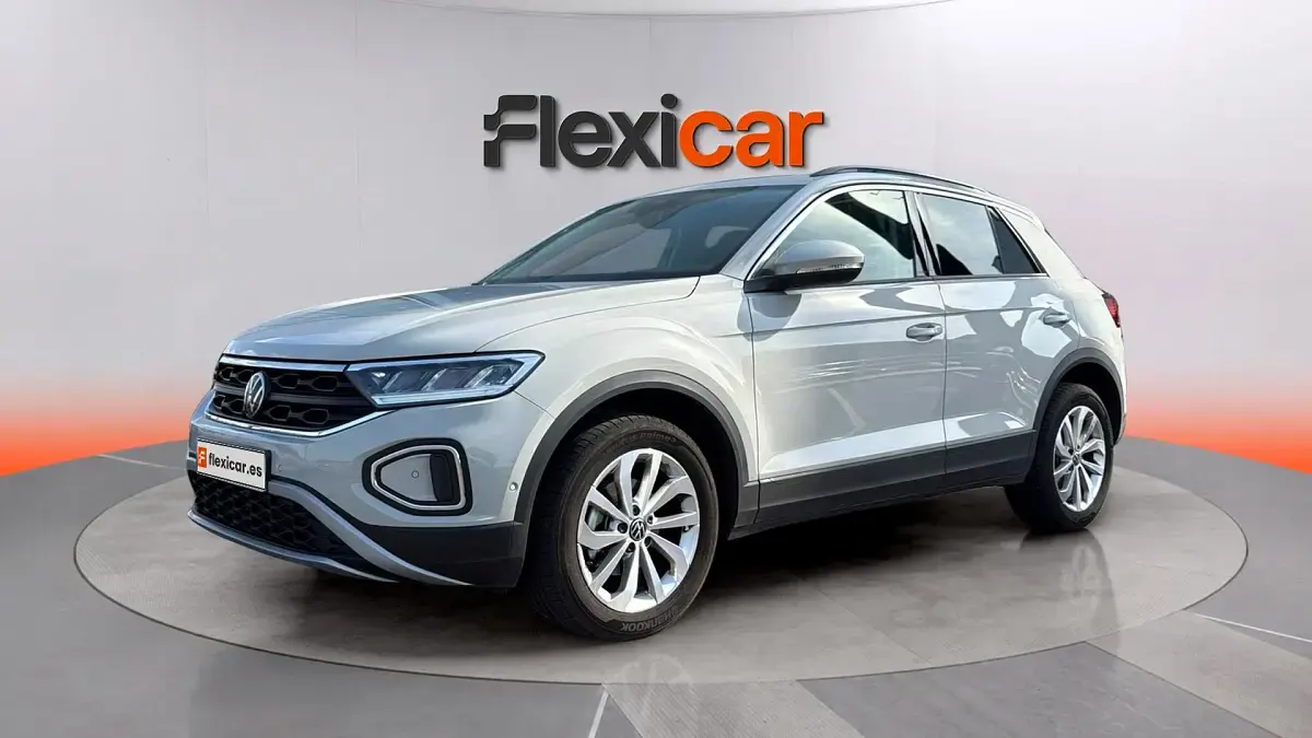 Usado VW T-Roc 150 CV (110 kW) 2025 Gris SUV