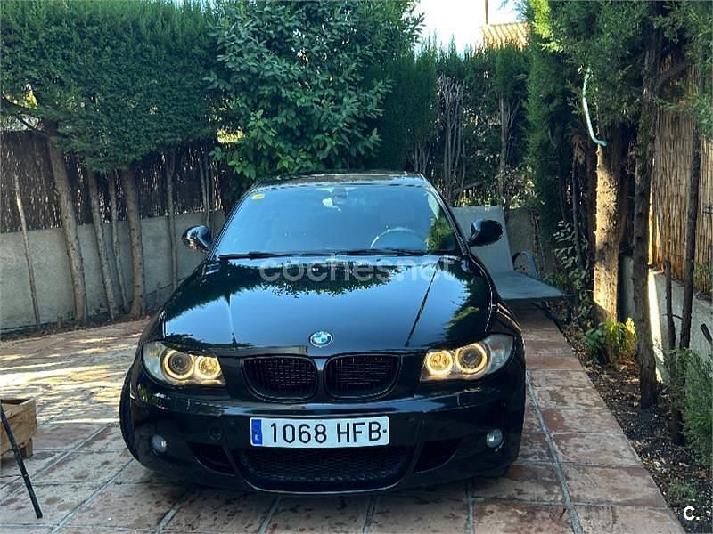 Usado BMW 116 115 CV (84 kW) 2011 Negro Utilitario