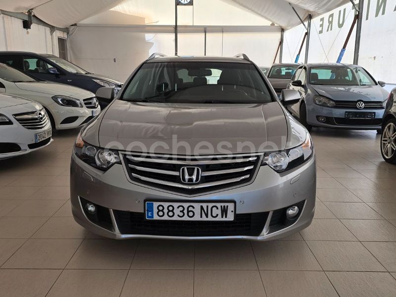 Gris / plata Usado 2011 Honda Accord Elegance Familiar | 13.500 € (Un poco caro) - Imagen 1/4