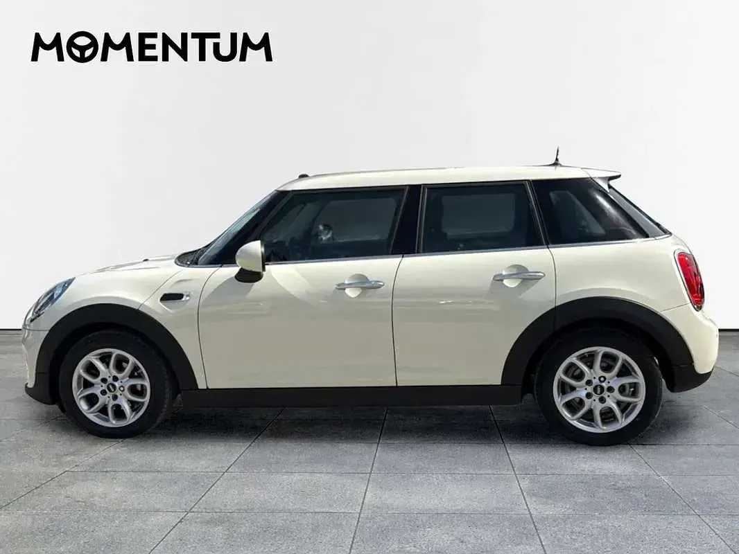 Usado Mini ONE 102 CV (75 kW) 2019 Blanco Utilitario