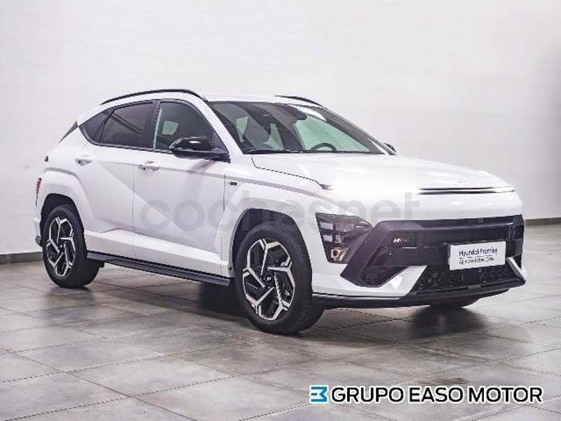 Usado Hyundai Kona N Line 120 CV (88 kW) 2024 Blanco SUV
