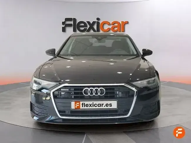 Usado Audi A6 204 CV (150 kW) 2019 Negro Familiar
