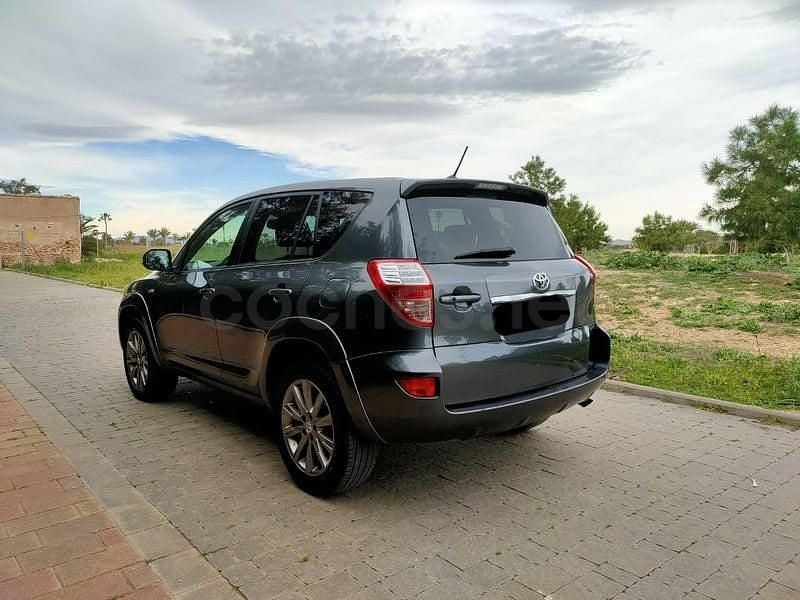 Usado Toyota RAV4 Active 150 CV (110 kW) 2012 Marrón SUV
