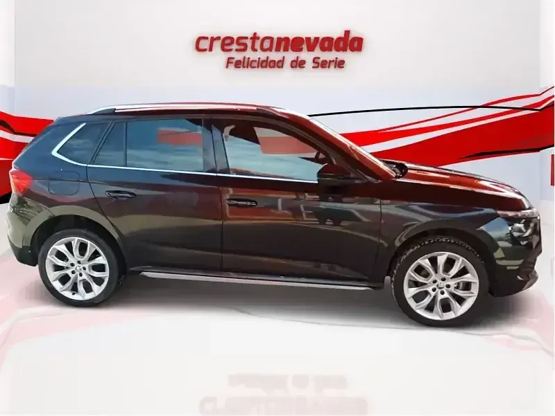 Usado Skoda Kamiq Style 150 CV (110 kW) 2023 Negro SUV