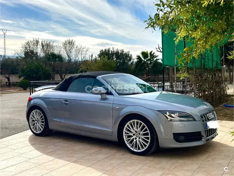 Usado Audi TT Roadster S-Line 200 CV (147 kW) 2007 Gris / plata Descapotable
