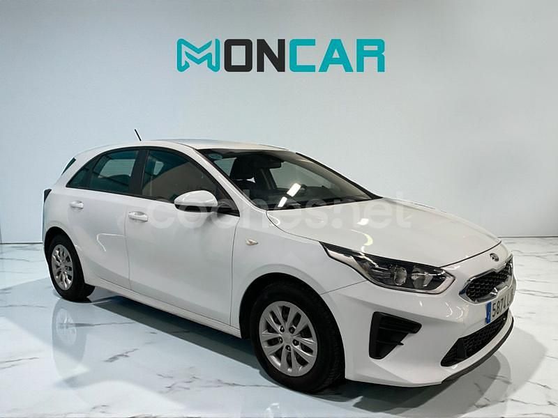 Usado Kia Ceed 120 CV (88 kW) 2020 Blanco Utilitario