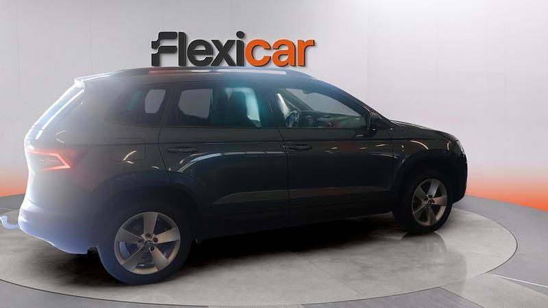 Usado Skoda Karoq Ambition 150 CV (110 kW) 2021 Gris SUV