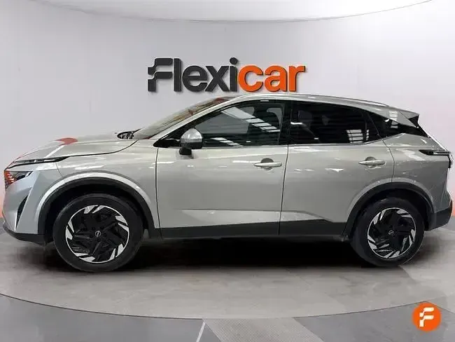 Usado Nissan Qashqai N-Connecta 140 CV (102 kW) 2024 Gris SUV