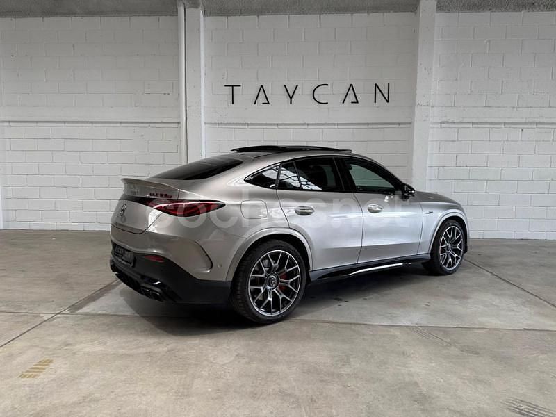 Usado Mercedes GLC63 AMG 680 CV (500 kW) 2024 Gris / plata Coupe