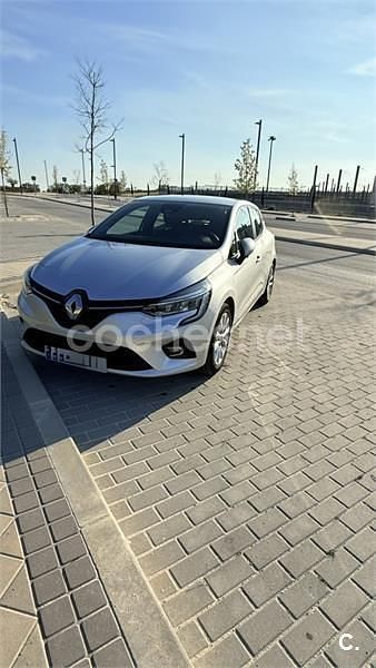 Usado Renault Clio V Zen 100 CV (73 kW) 2020 Gris / plata Berlina