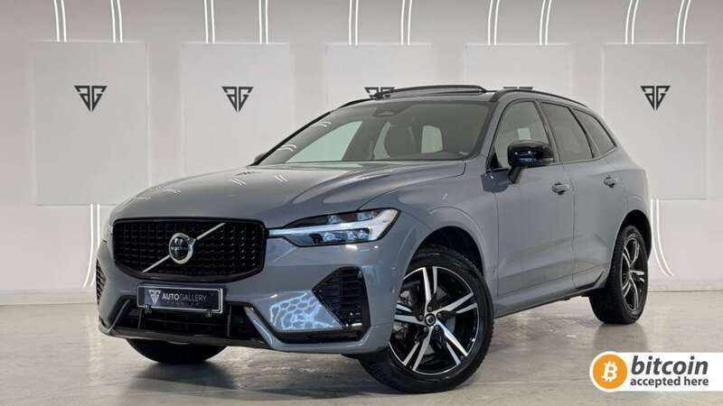 Gris Usado 2022 Volvo XC60 Plus SUV | 41.900 € (Un poco caro) - Imagen 1/4