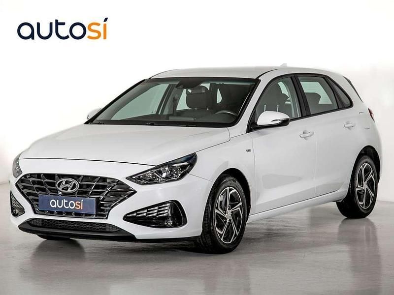Blanco Usado 2020 Hyundai i30 Utilitario | 15.790 € (Precio justo) - Imagen 1/4