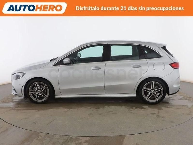 Usado Mercedes B200 AMG line 163 CV (119 kW) 2023 Gris Monovolumen