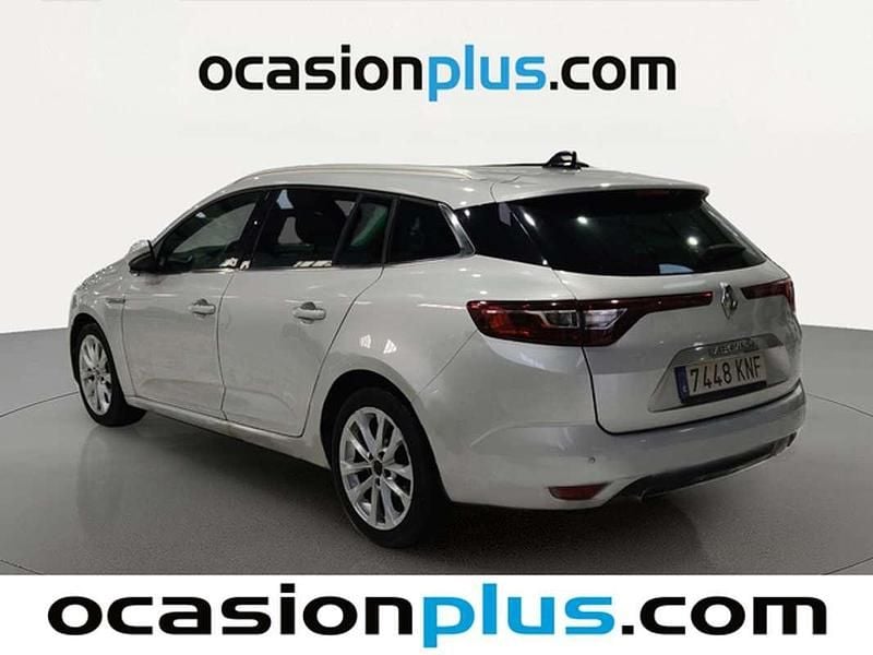 Usado Renault Mégane GrandTour Zen 132 CV (97 kW) 2018 Gris Familiar
