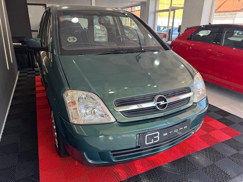 Usado Opel Meriva Enjoy 100 CV (73 kW) 2003 Verde Monovolumen