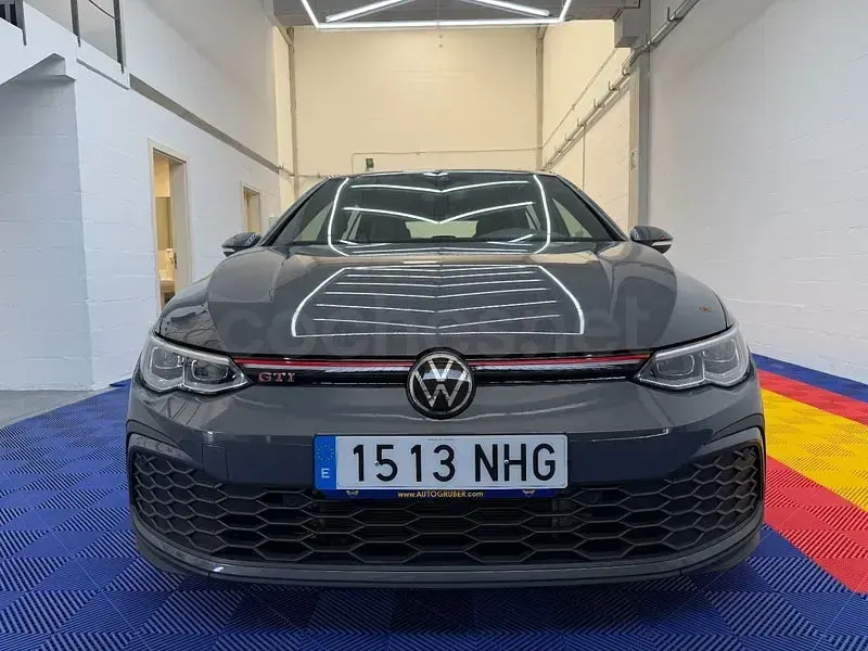 Occasion VW Golf VIII GTI 245 ch (180 kW) 2021 Gris Berline