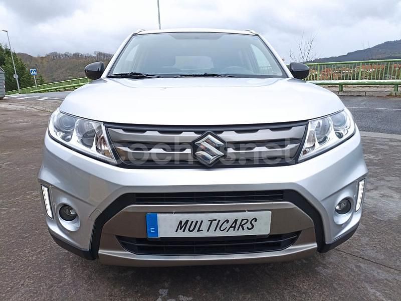 Usado Suzuki Vitara GL 120 CV (88 kW) 2016 Gris / plata SUV