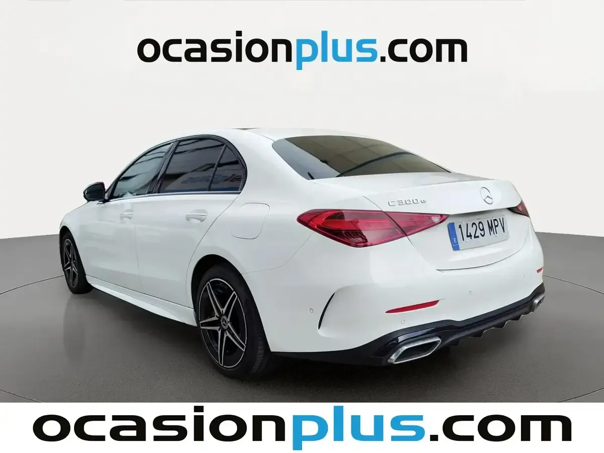 Usado Mercedes C300e 313 CV (230 kW) 2024 Blanco Berlina