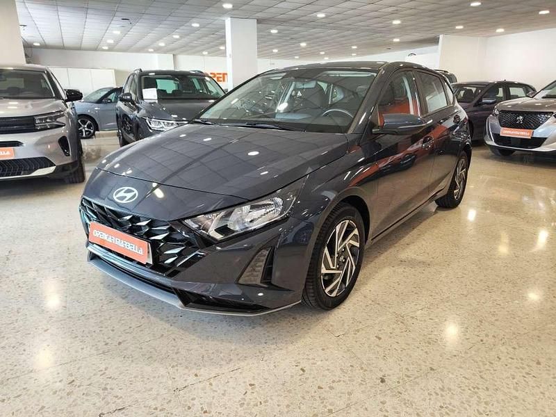 Begagnad Hyundai i20 101 HK (74 kW) 2024 Blå Halvkombi