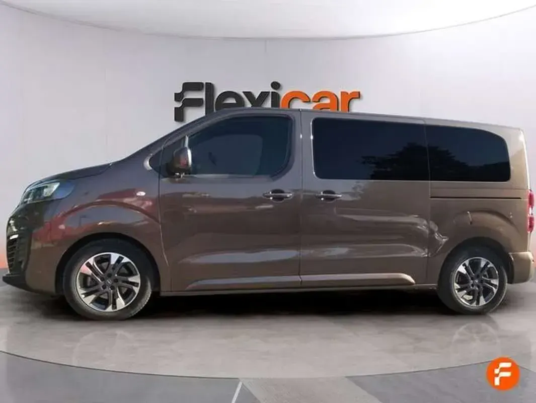Usado Opel Zafira Life Elegance 177 CV (130 kW) 2021 Marrón Monovolumen