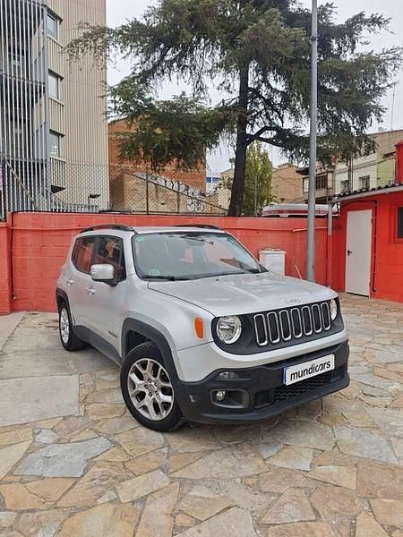 Usado Jeep Renegade Longitude 120 CV (88 kW) 2017 Gris / plata SUV