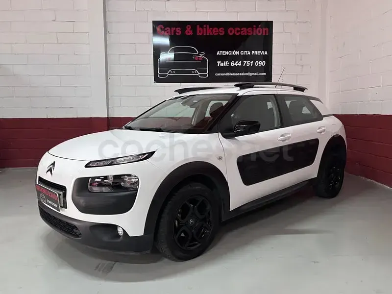 Usado Citroën C4 Cactus Feel 100 CV (73 kW) 2015 Blanco Utilitario