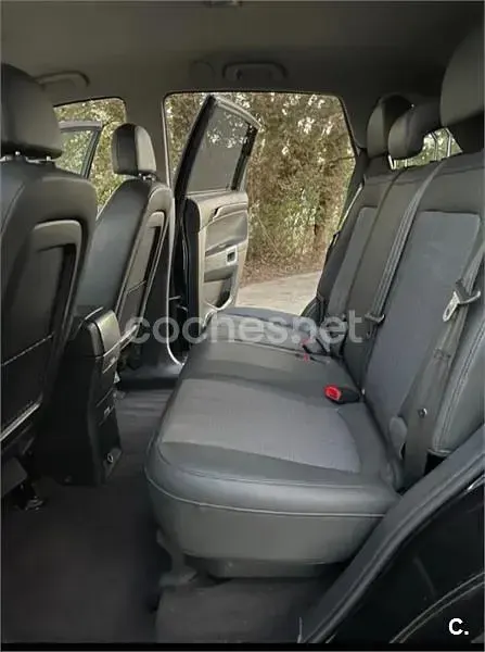 Usado Opel Antara Energy 127 CV (93 kW) 2010 Negro SUV