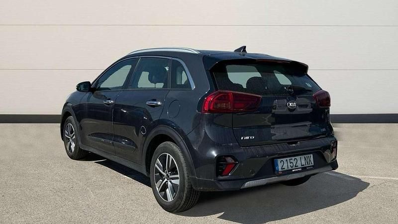 Usado Kia Niro 143 CV (105 kW) 2021 Gris SUV